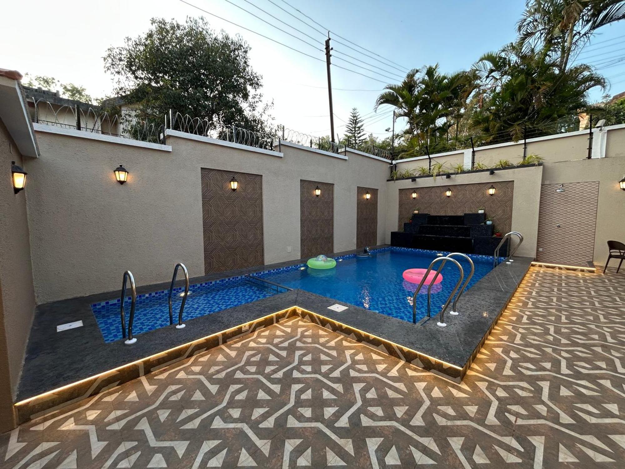 Al Barakah 5 Bhk Private Swimming Pool Villa พันช์กานี ภายนอก รูปภาพ