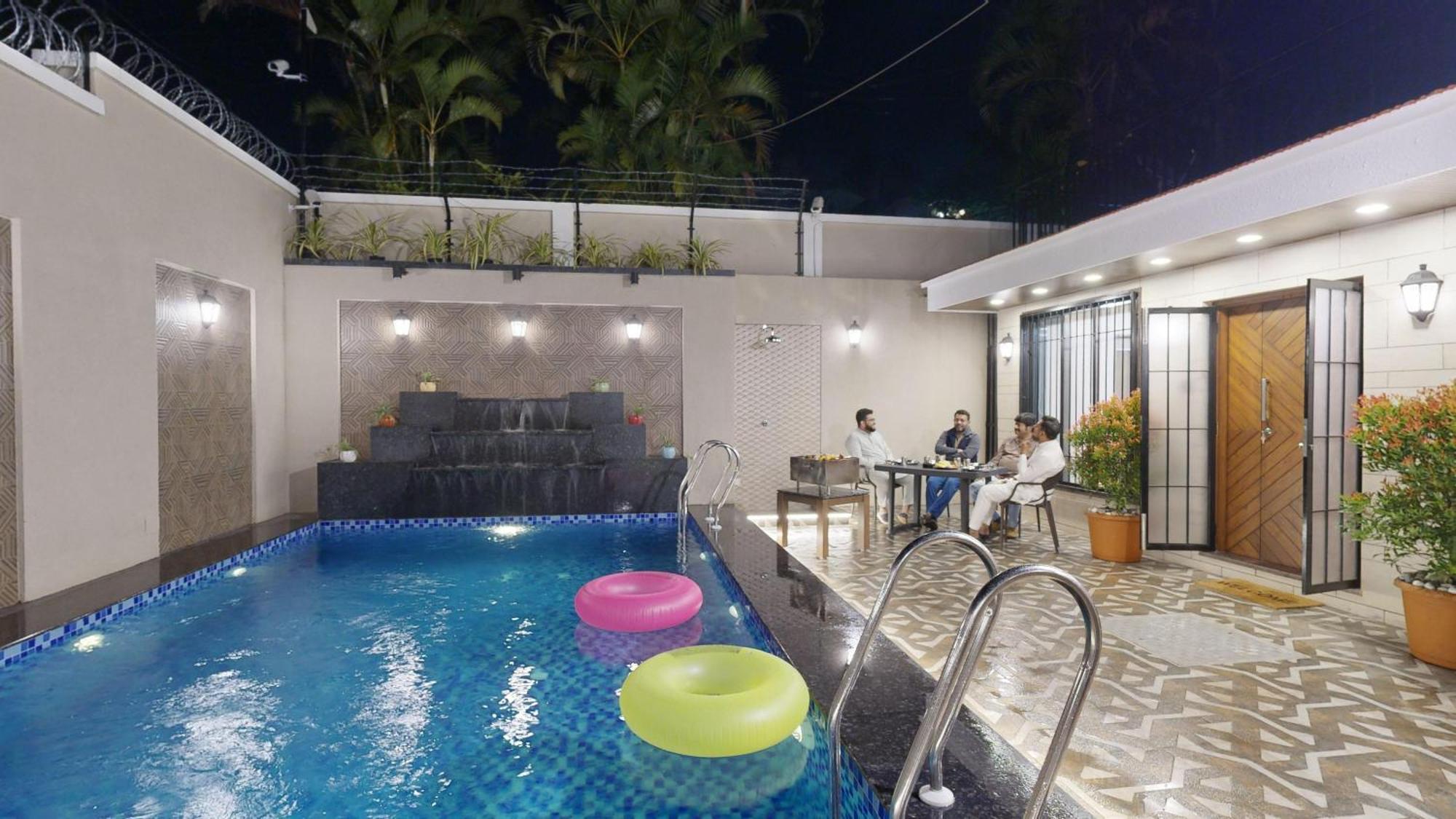 Al Barakah 5 Bhk Private Swimming Pool Villa พันช์กานี ภายนอก รูปภาพ